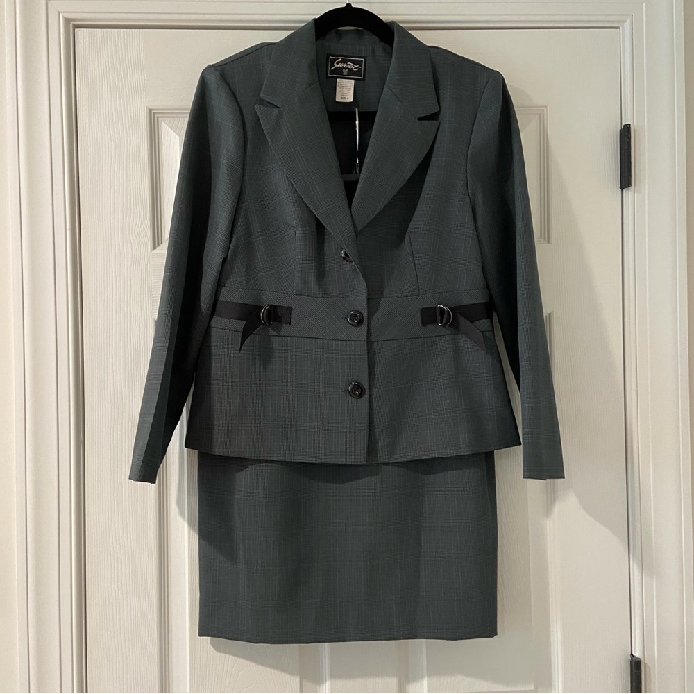Women's Blazer and Skirt Set by Sweet Suit Size 8